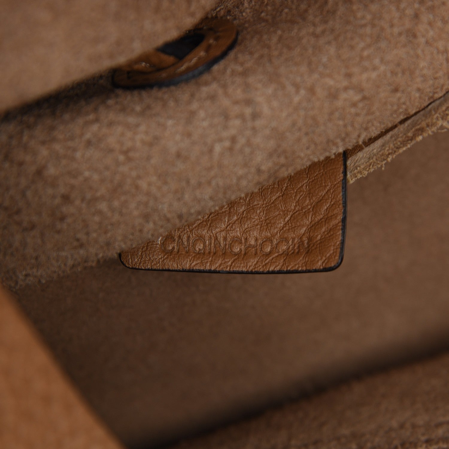 Burberry Grainy Calfskin Large Ashby Hobo Sand 7 of 7