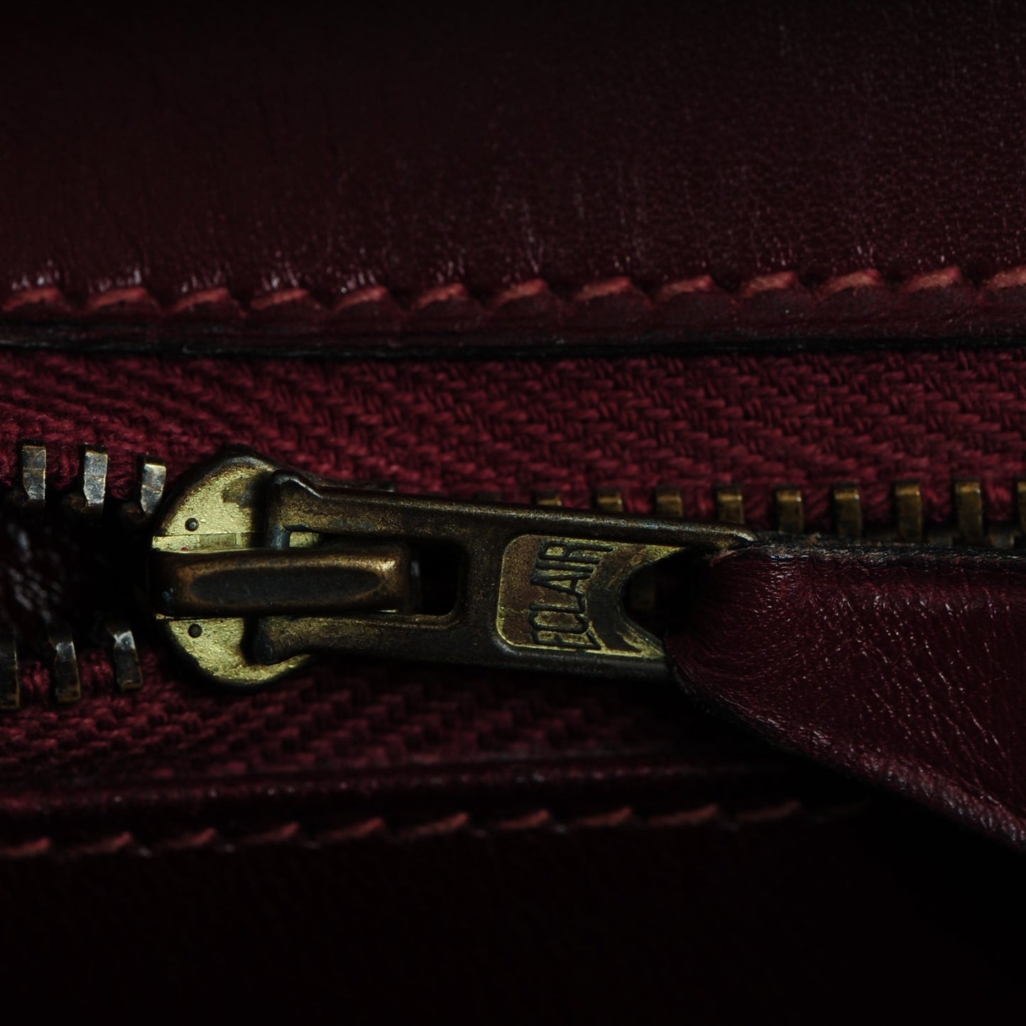 Box Kelly Sellier 28 Rouge H