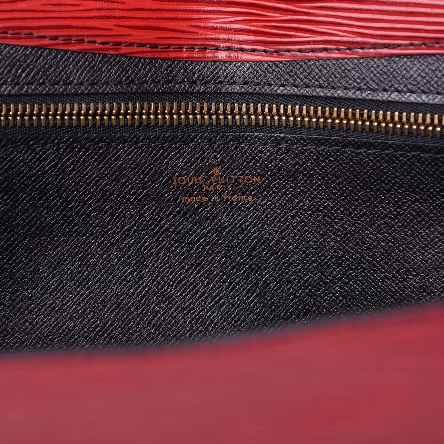 Epi Art Deco Clutch Rouge
