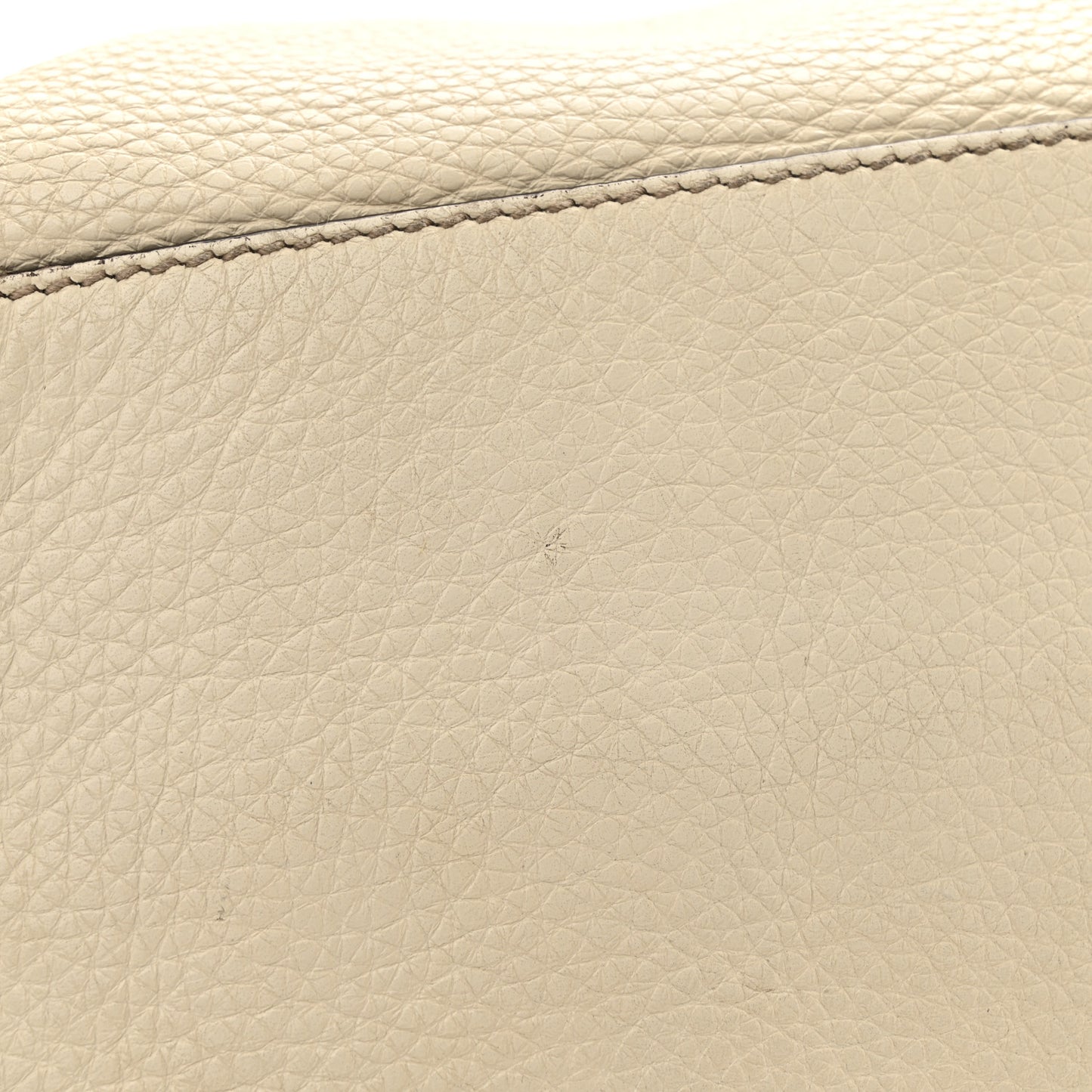 Pebbled Calfskin Medium Soho Chain Shoulder Bag Off White