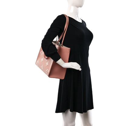 Louis Vuitton Empreinte Monogram Giant Onthego MM Rose Trianon Creme 2 of 8