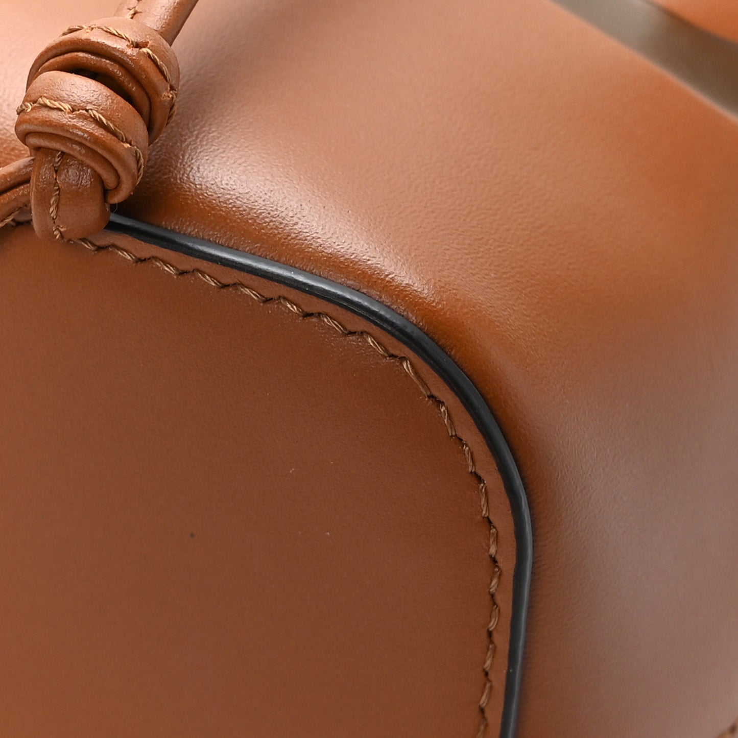 Vitello King F is Fendi Logo Embossed Mini Mon Tresor Bucket Bag Cuoio