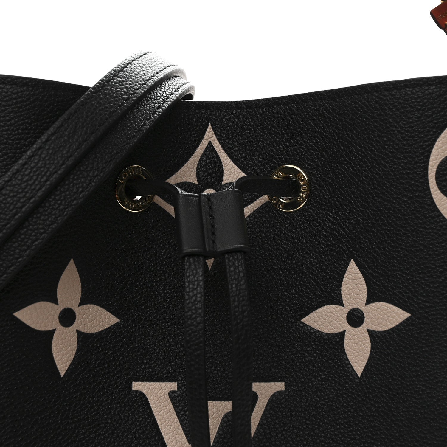 Louis Vuitton Empreinte Monogram Giant Neonoe MM Black Beige 9 of 12