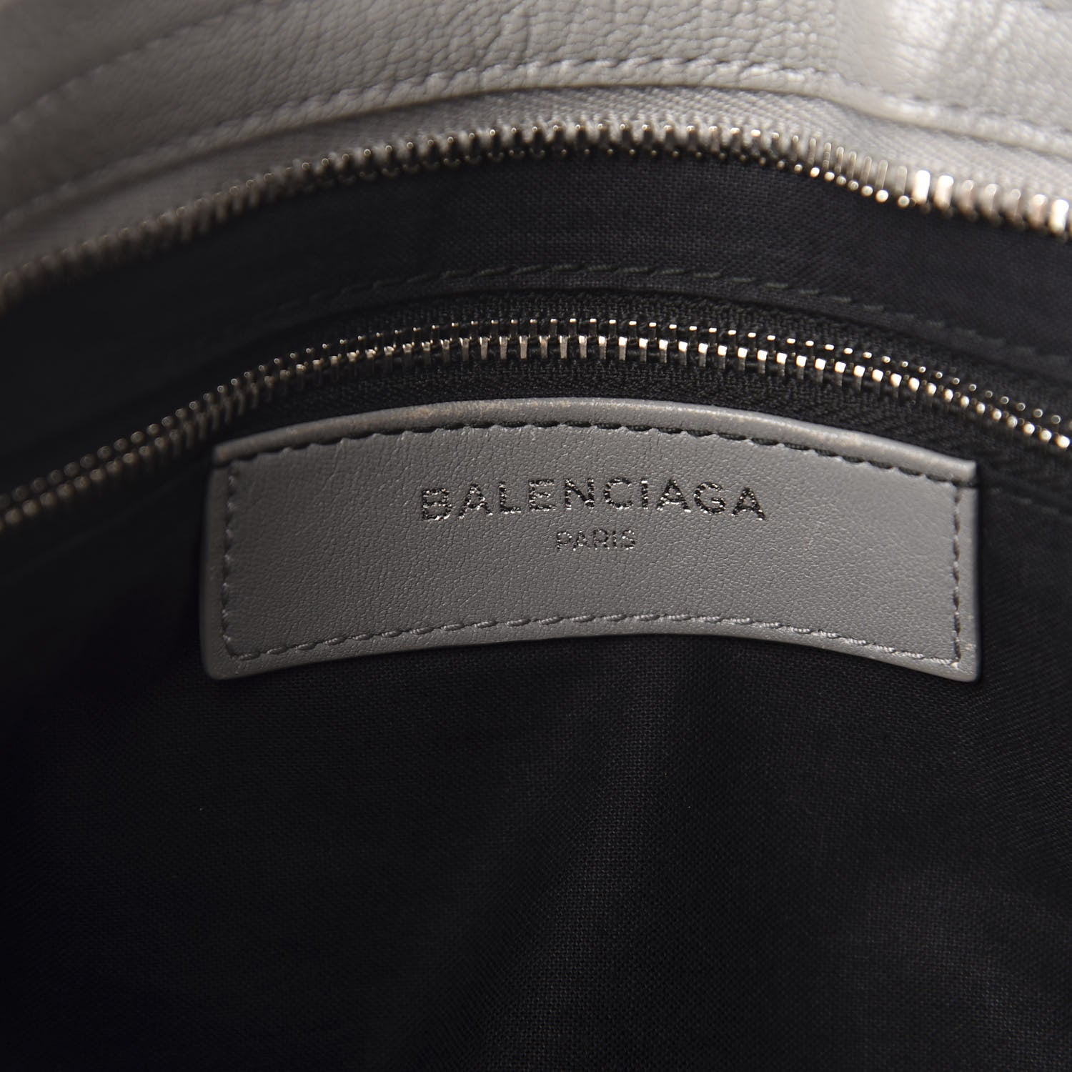 Balenciaga Chevre Silver Metallic Edge S City Gris Haussmannien 8 of 10