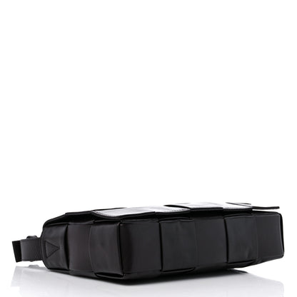 Bottega Veneta Paper Calfskin Maxi Intreccio Cassette Crossbody Bag Fondant 3 of 8