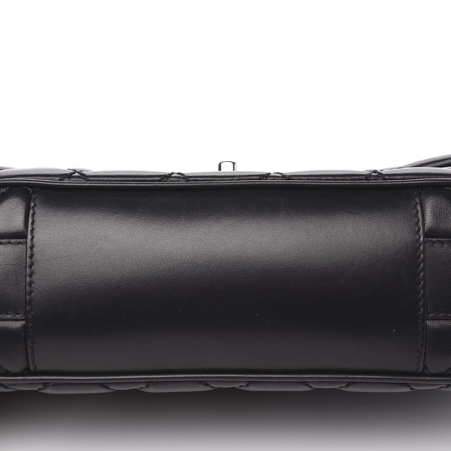 Lambskin Quilted Jumbo Easy Carry Flap Black