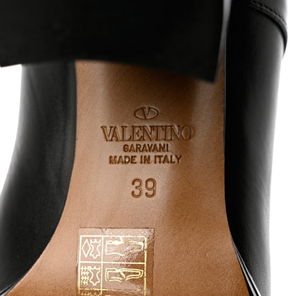 Valentino Garavani Calfskin Rockstud Double Buckle Beatle Chelsea 70mm Ankle Boots 39 Black 7 of 10