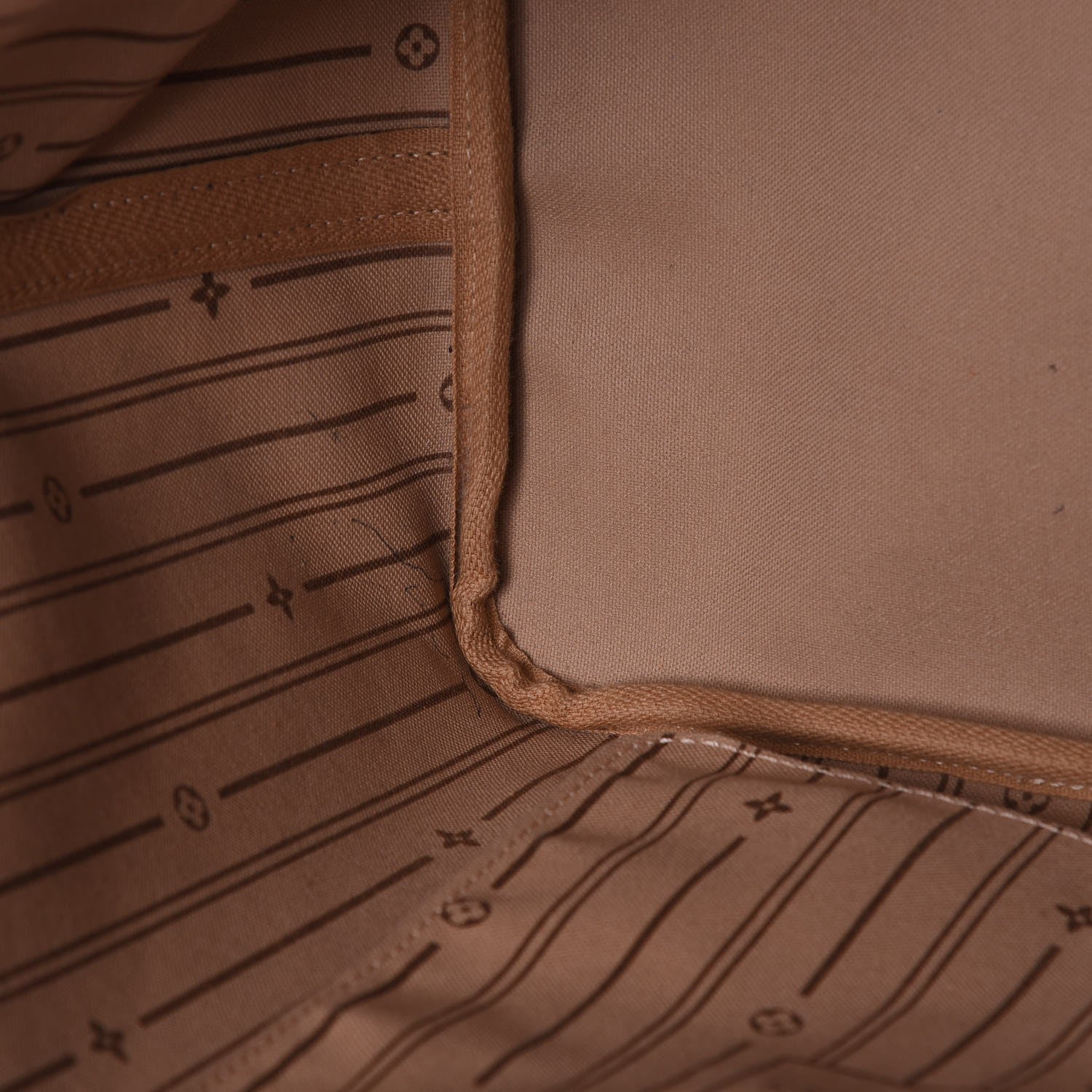 Louis Vuitton Monogram Neverfull GM 11 of 13