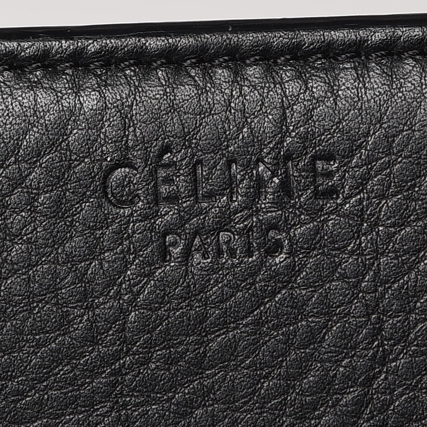 Supple Calfskin Medium Phantom Luggage Black