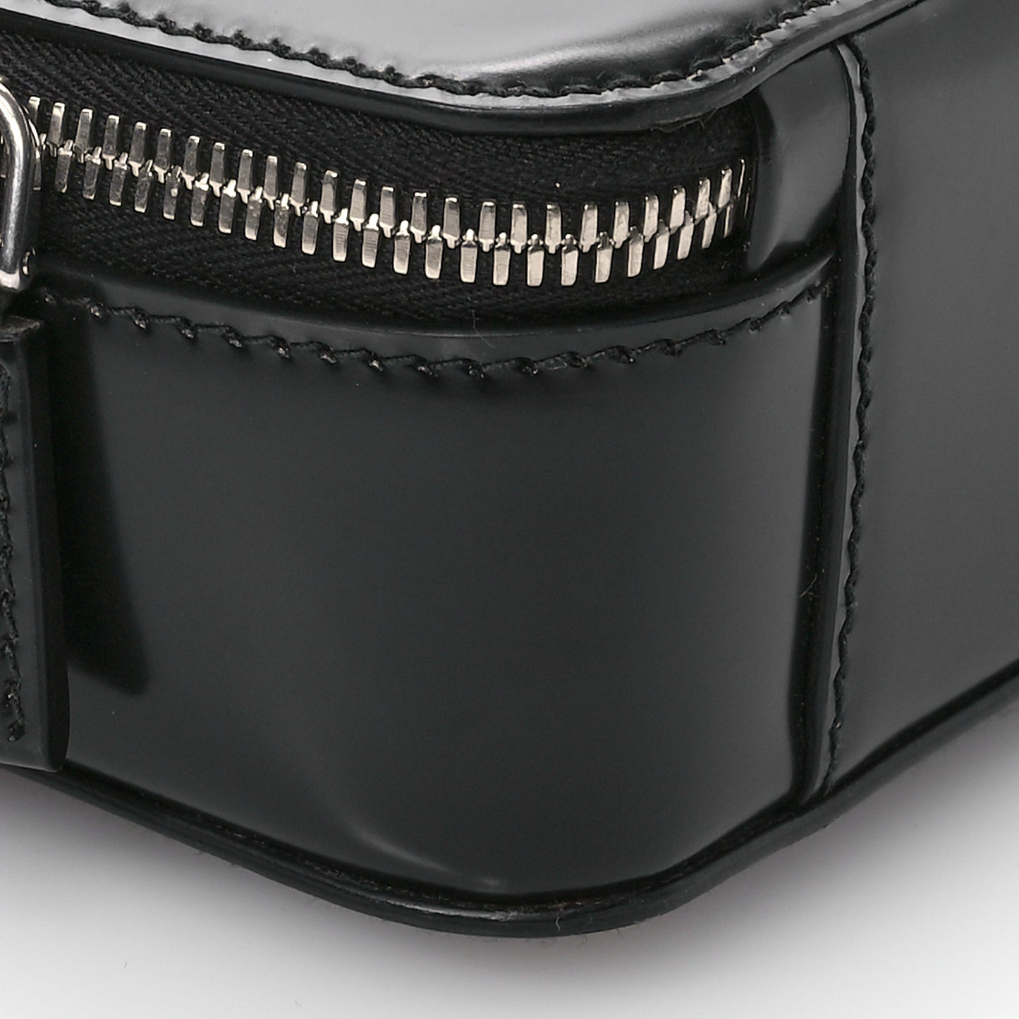 Spazzolato Medium Brique Crossbody Bag Black