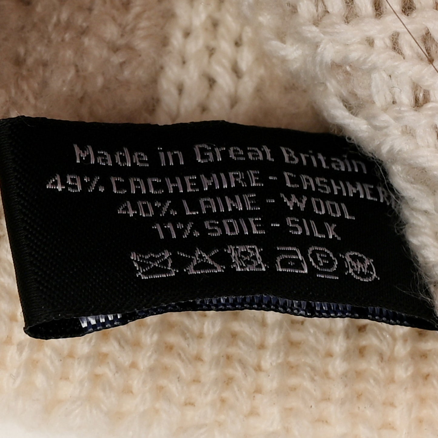 Cashmere Wool Silk Logo Beanie Hat Beige White