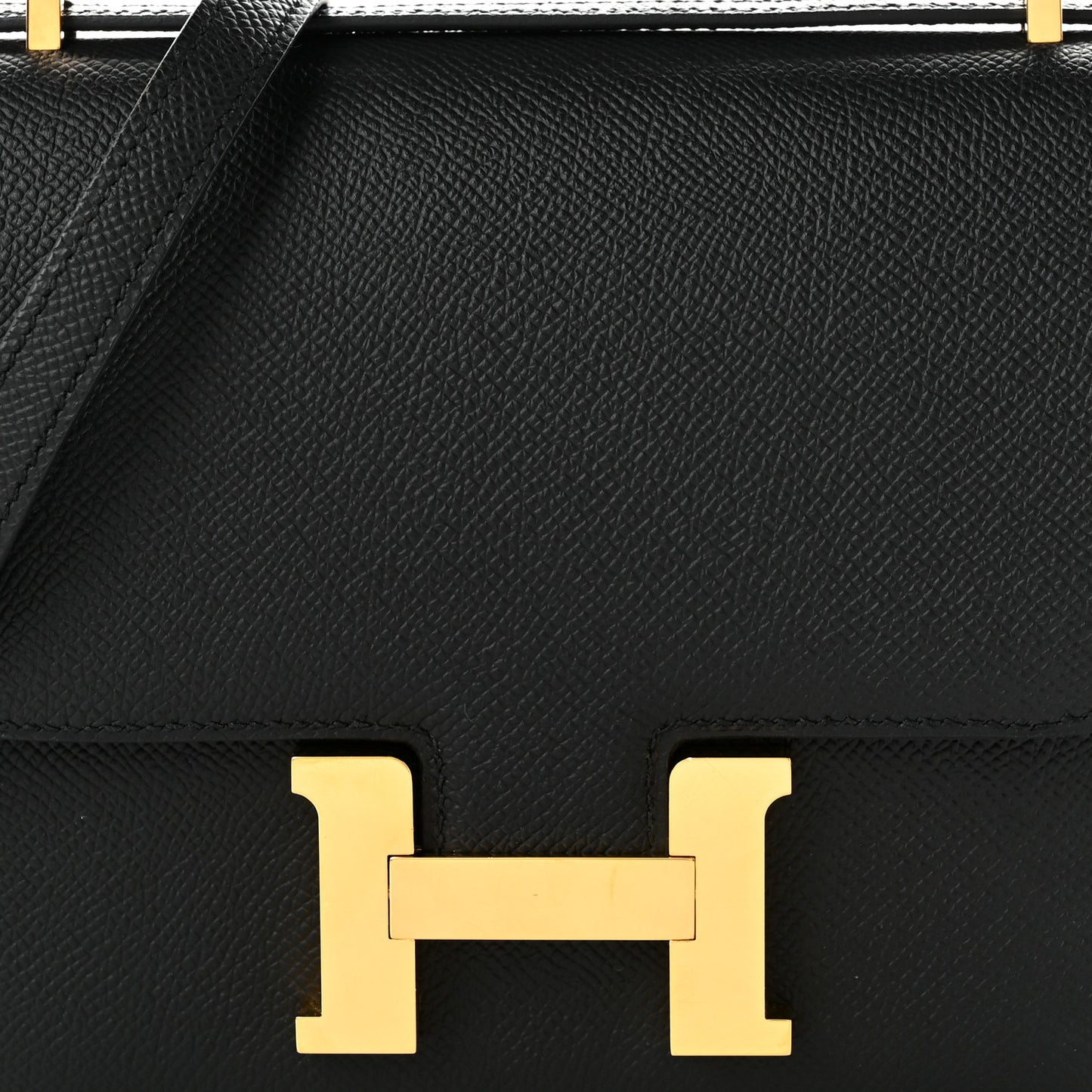 Epsom Constance 18 Black