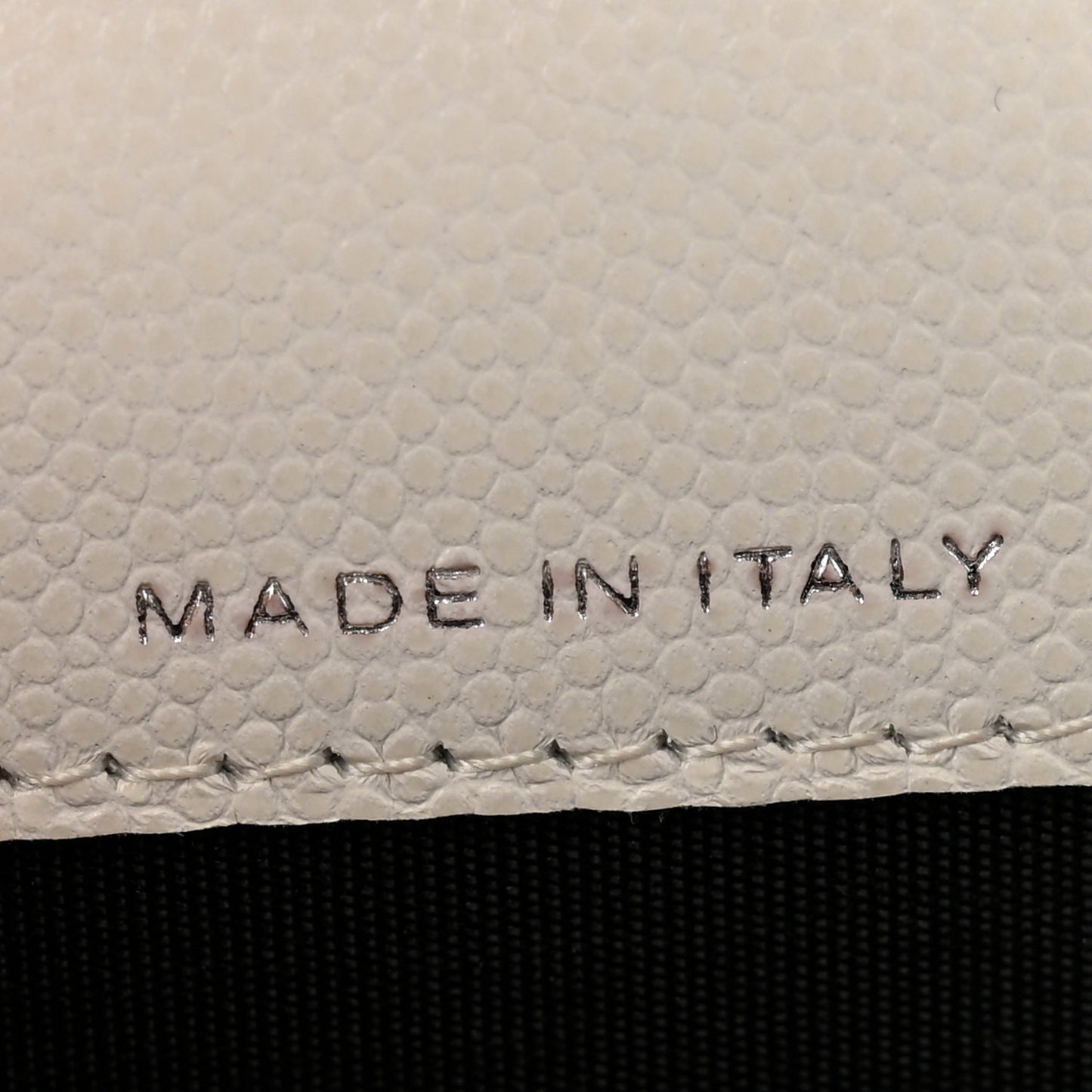 Caviar Quilted My Everything Belt Flap Card Holder White
