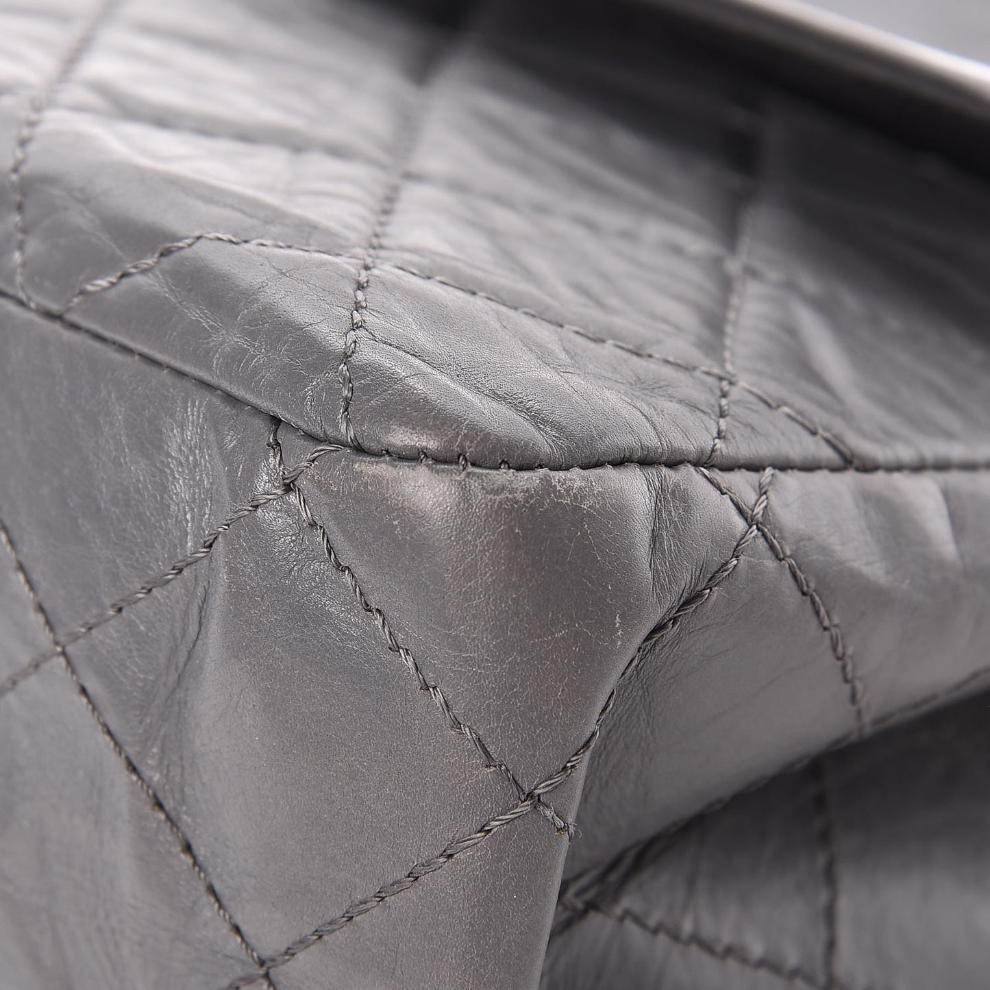 Aged Calfskin Quilted 2.55 Reissue 227 Flap Grey