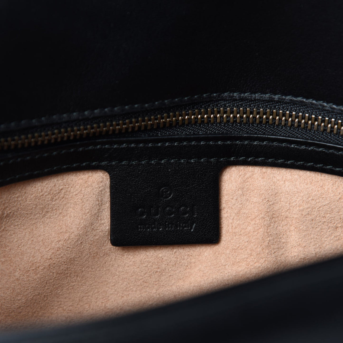 Calfskin Matelasse Small GG Marmont Shoulder Bag Black