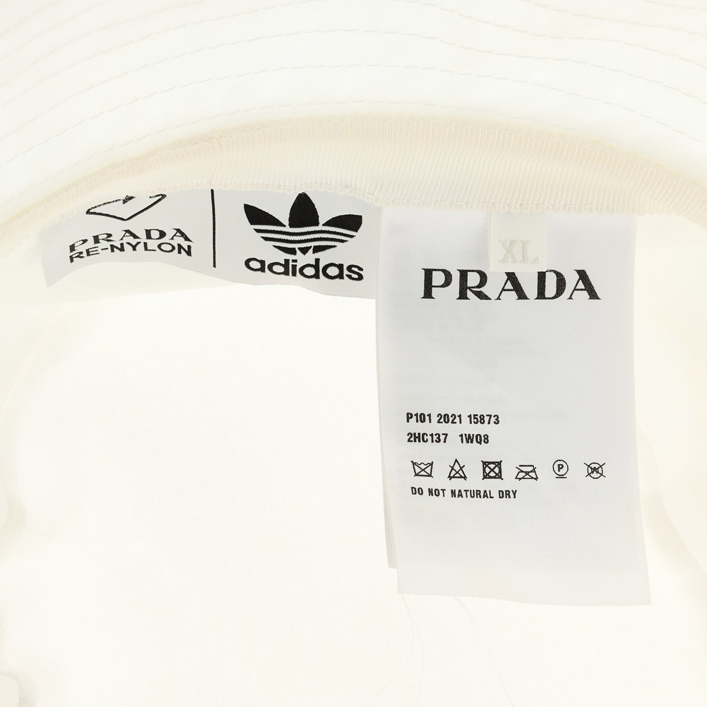 X ADIDAS Re-Nylon Mens Bucket Hat XL White