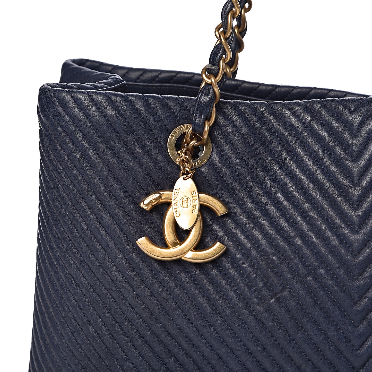Wrinkled Lambskin Chevron Quilted Large Surpique Tote Navy Blue
