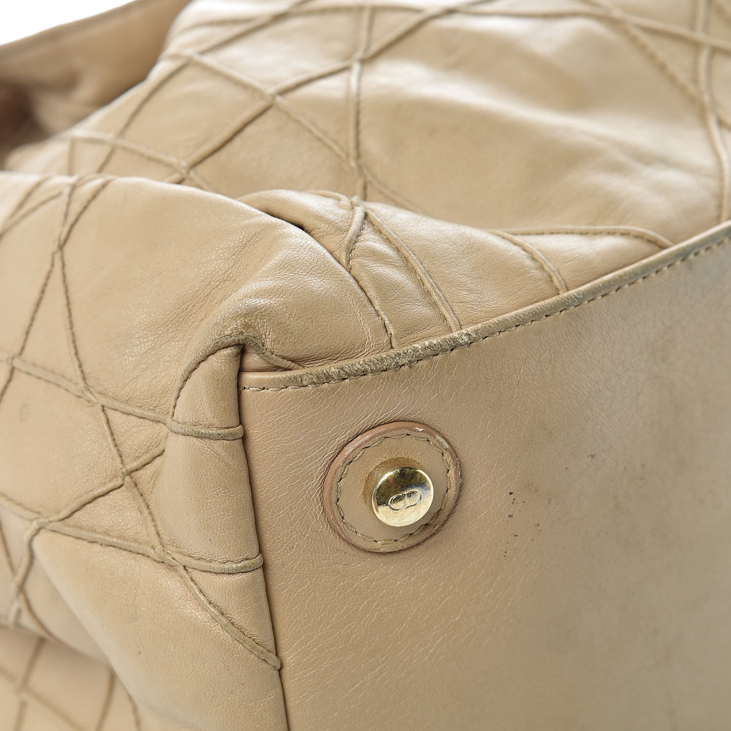 Lambskin Cannage Medium Le Trente Tote Beige