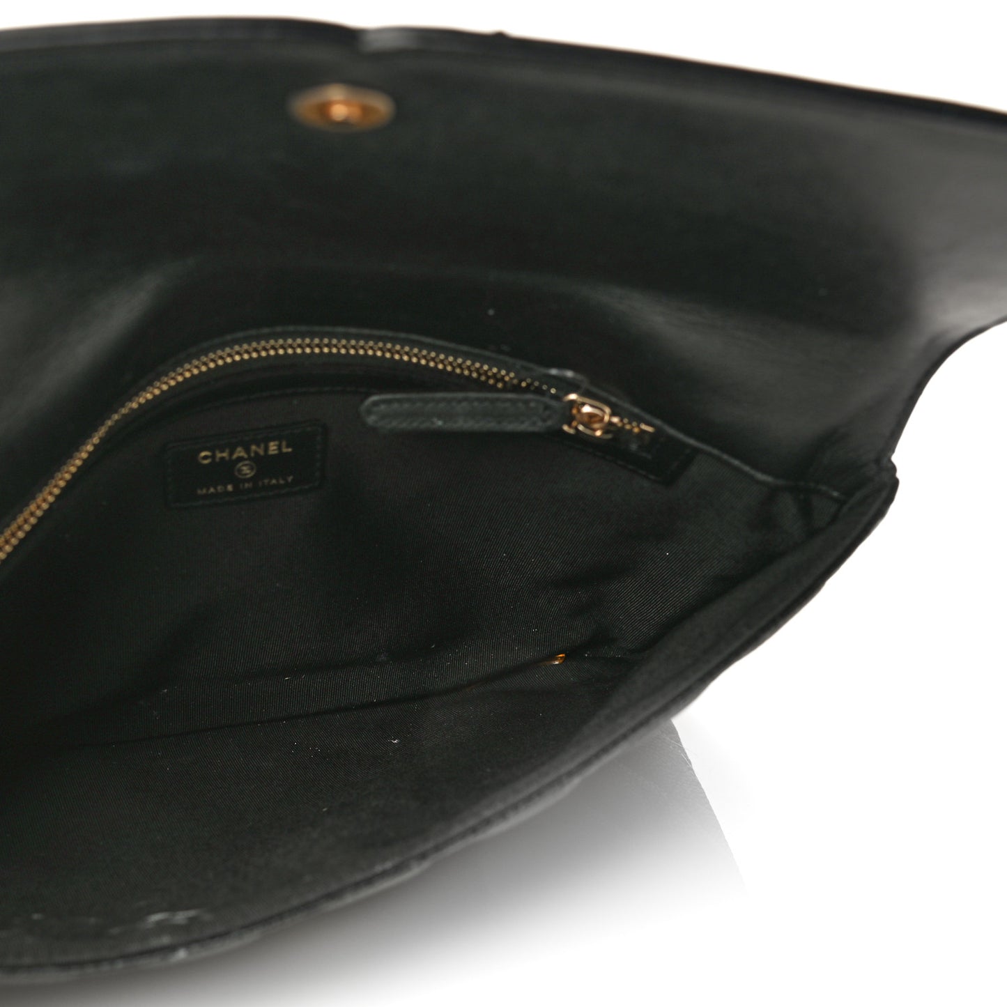 Caviar Quilted Filigree Flap Pouch Black