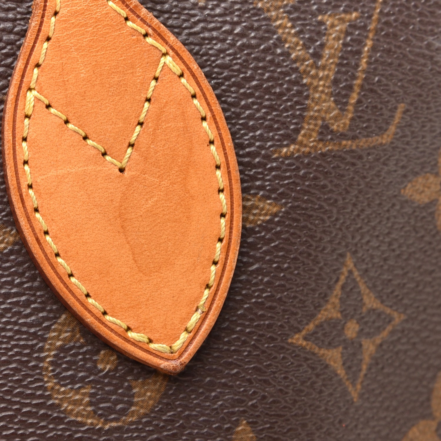 Louis Vuitton Monogram Neverfull MM 6 of 11