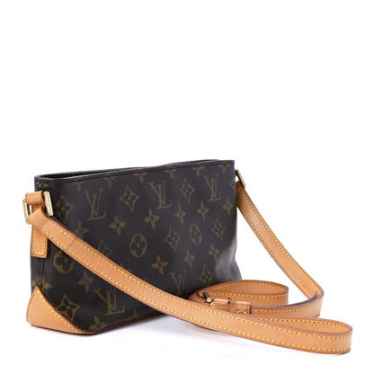 Louis Vuitton Monogram Trotteur 3 of 10