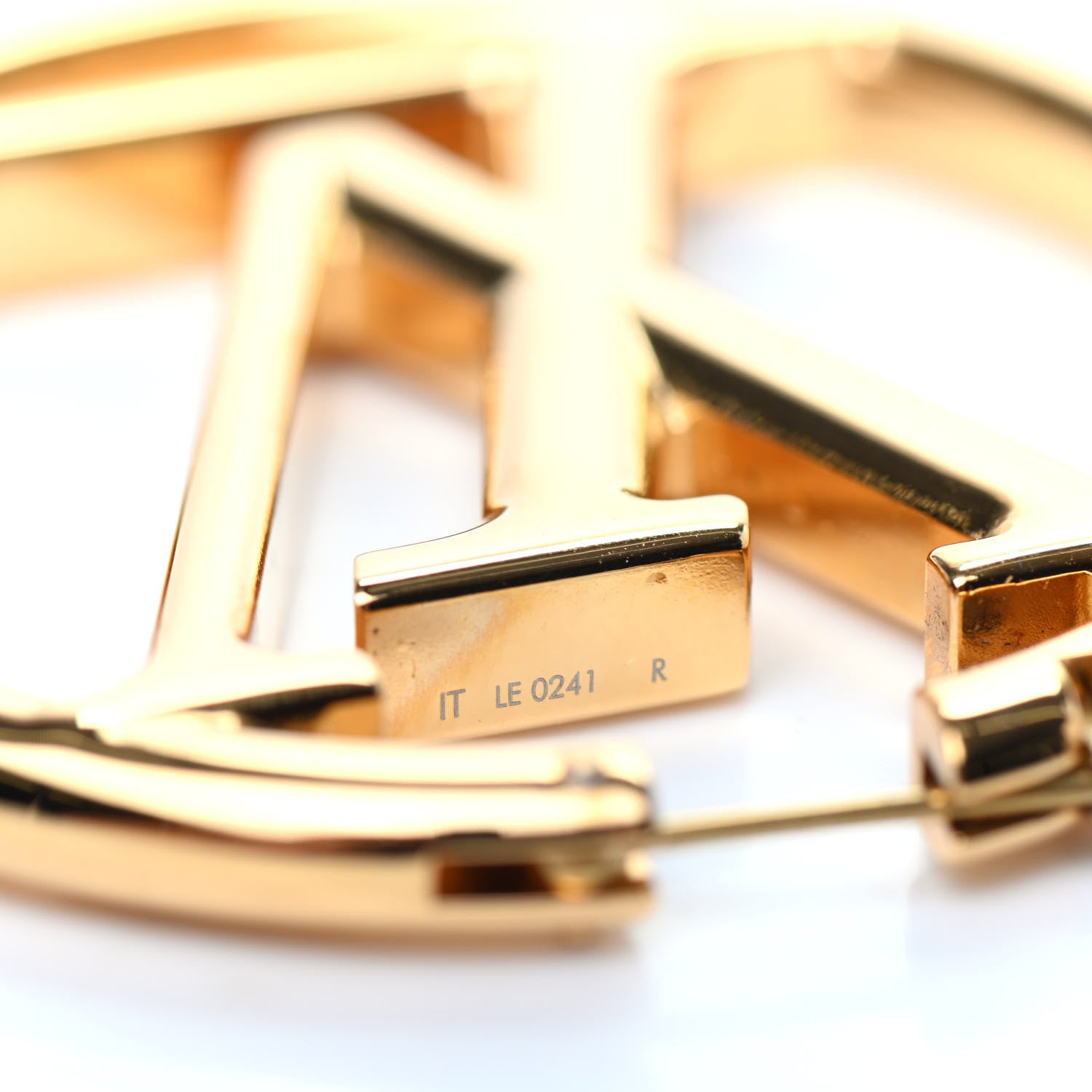 Louis Vuitton Metal Louise Hoop Earrings Gold 4 of 4