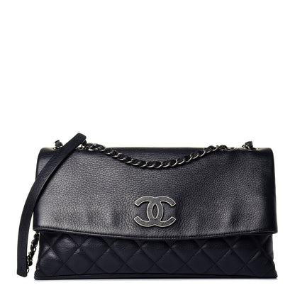 Chanel Distressed Calfskin Hamptons Flap Black 1 of 8