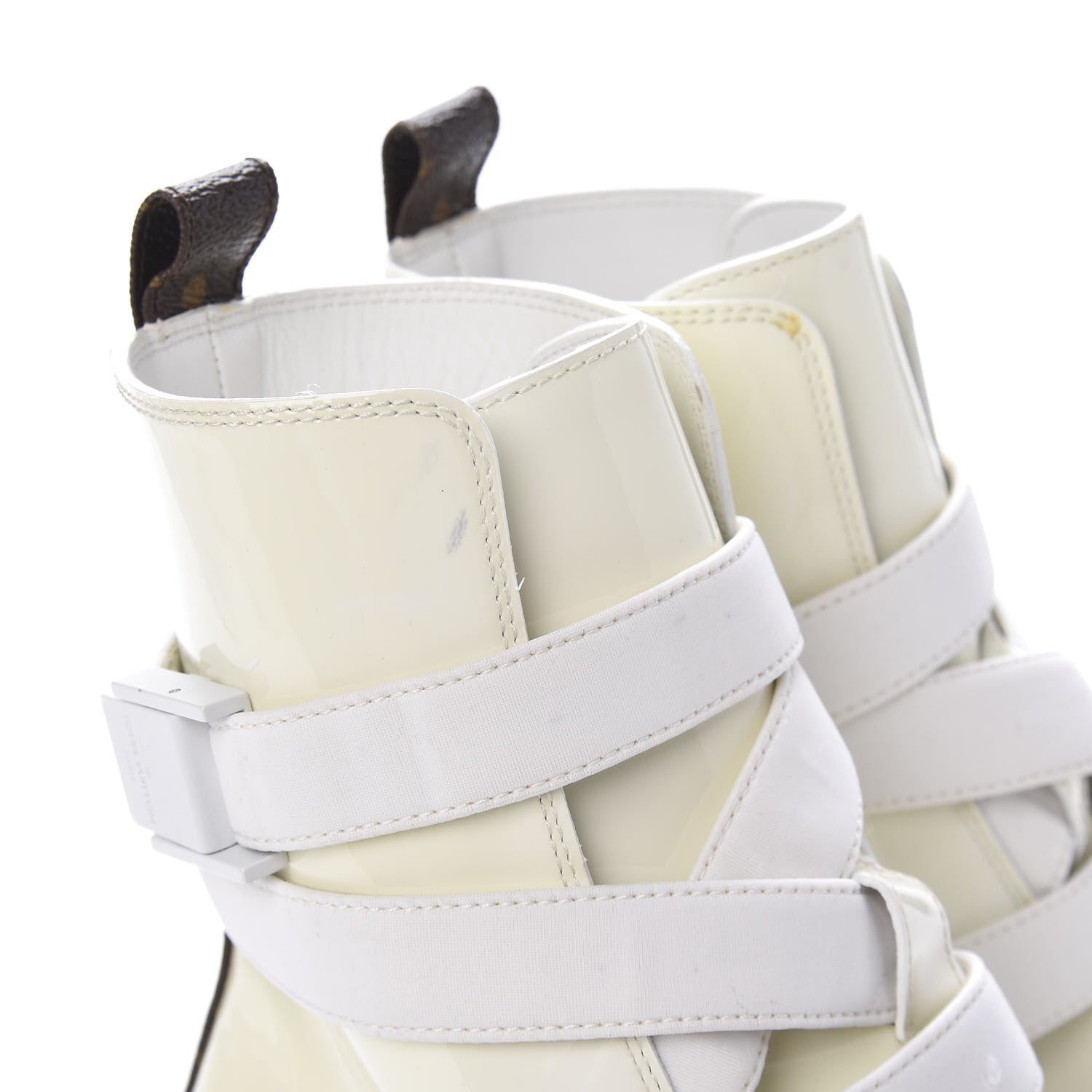 Louis Vuitton Patent Monogram LV Bahia Brazil Sandal 38 White 8 of 11