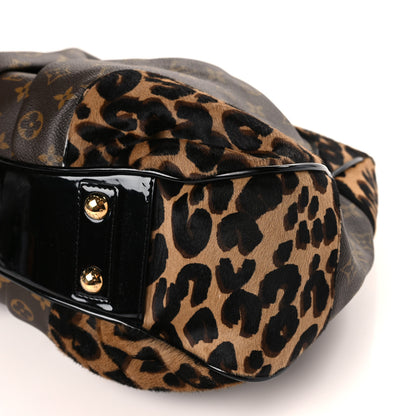 Louis Vuitton Monogram Leopard Polly 8 of 8
