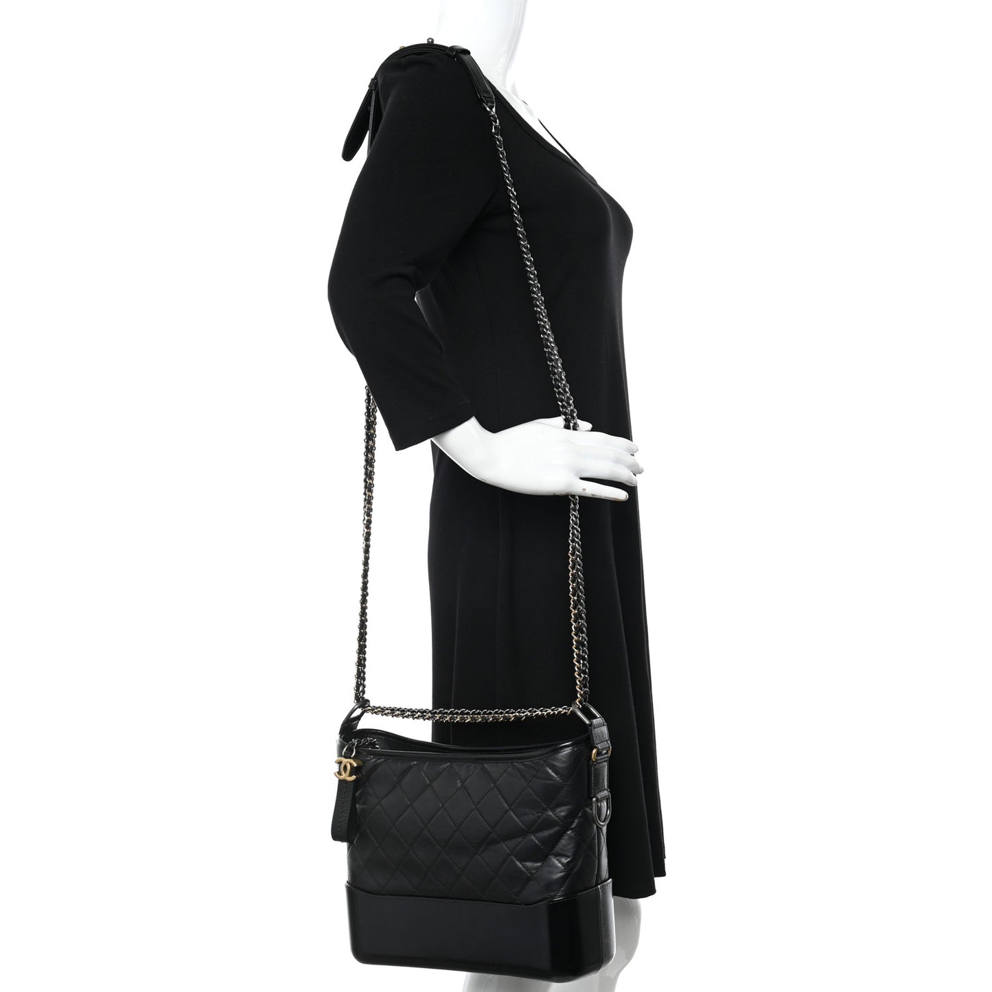 Aged Calfskin Quilted Medium Gabrielle Hobo Black