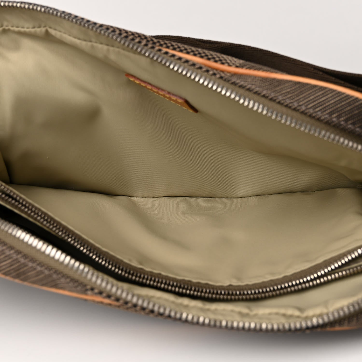 Louis Vuitton Damier Geant Acrobat Terre 6 of 10