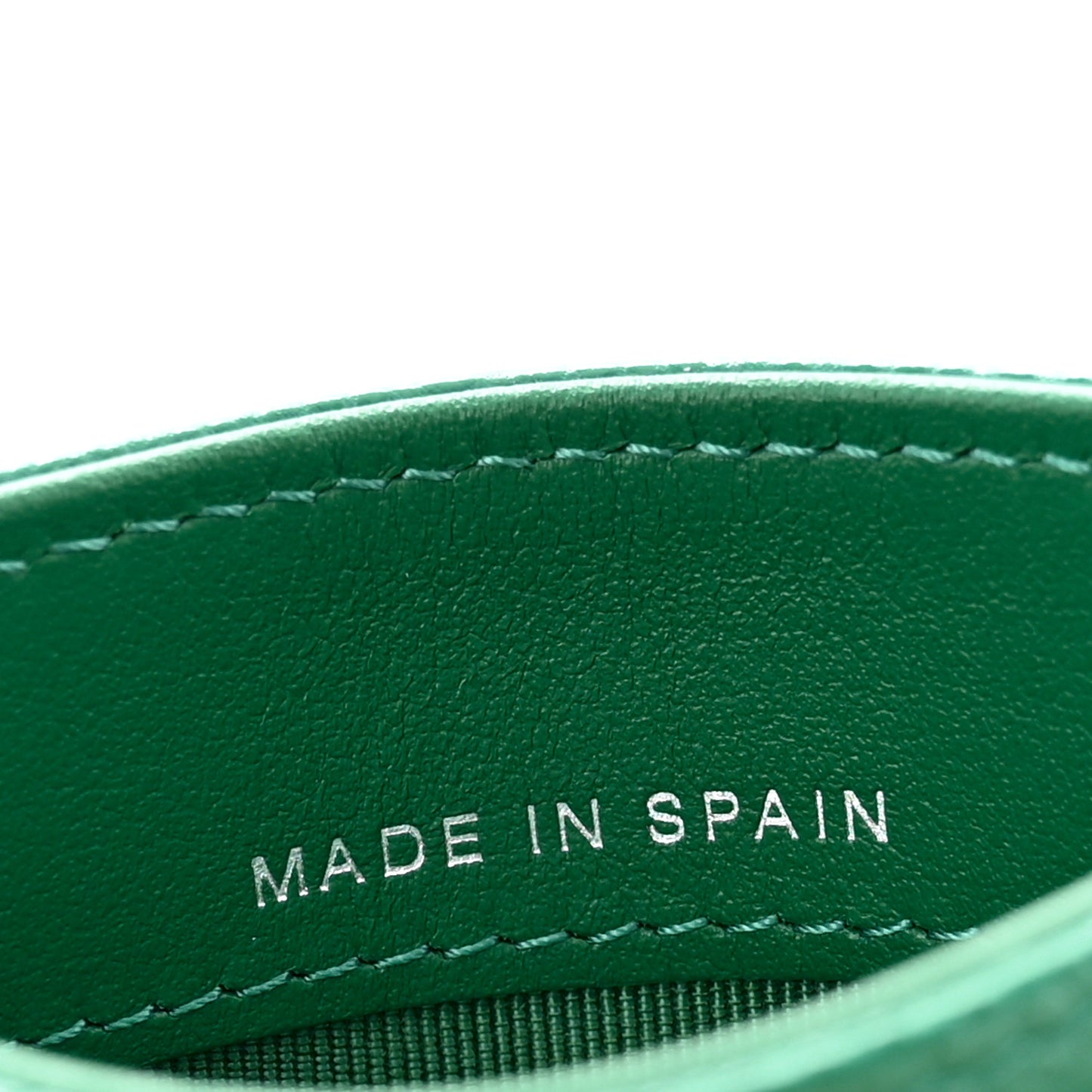 Caviar Quilted Card Holder Green