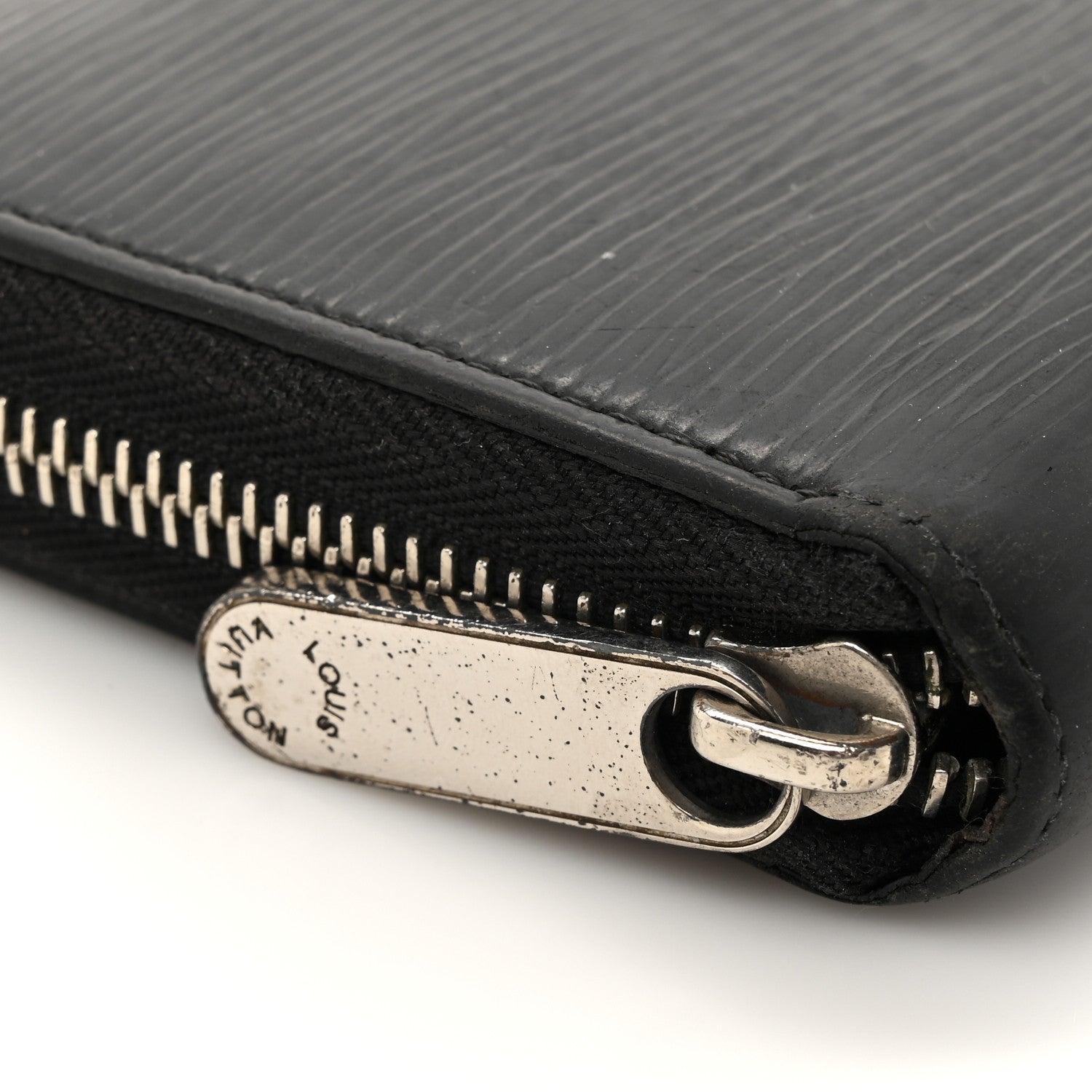 Louis Vuitton エピレザー ケース ブラック Louis Vuitton ルイヴィトン カードケース ブラック エピレザー 【公式
