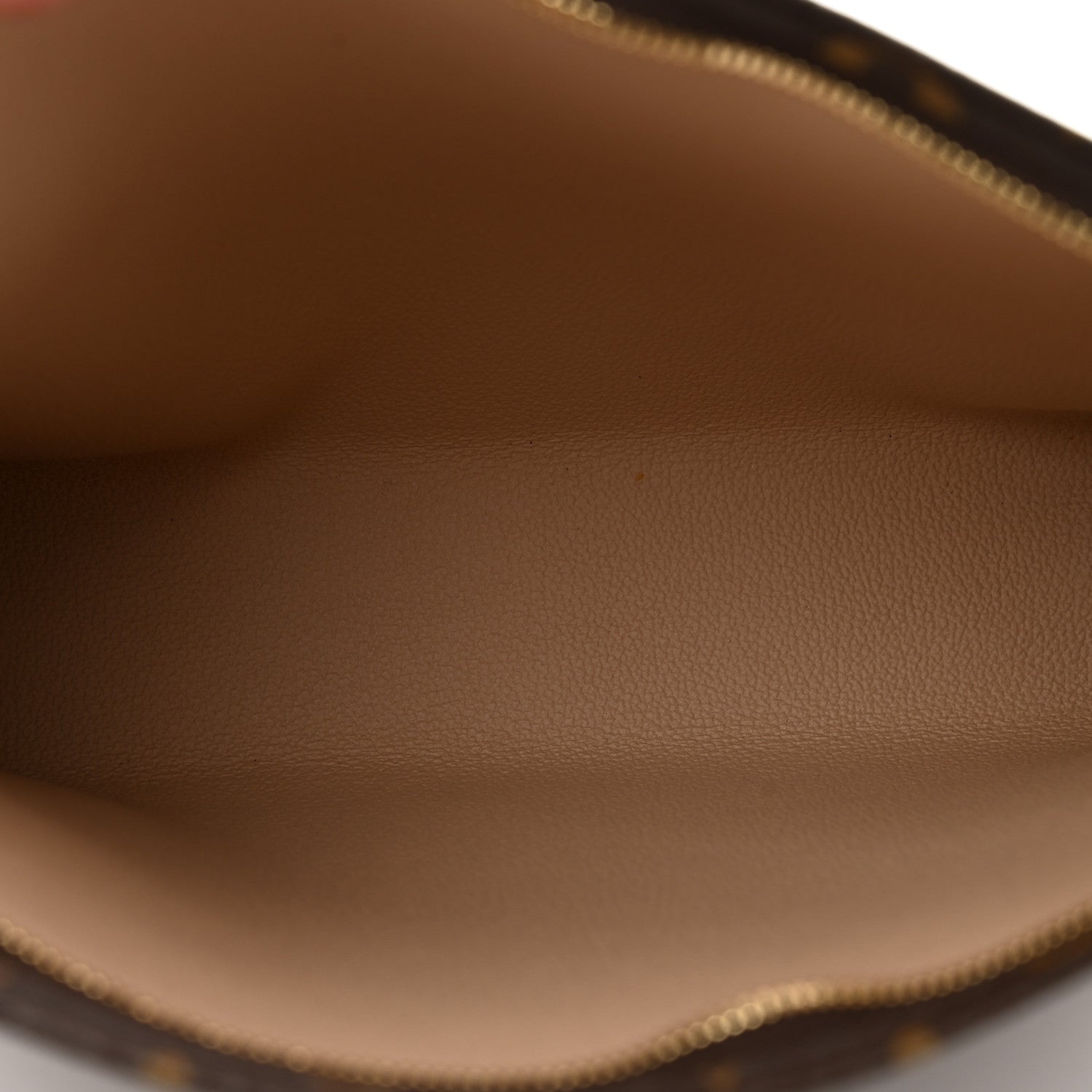 Louis Vuitton Monogram Toiletry Pouch 26 5 of 8
