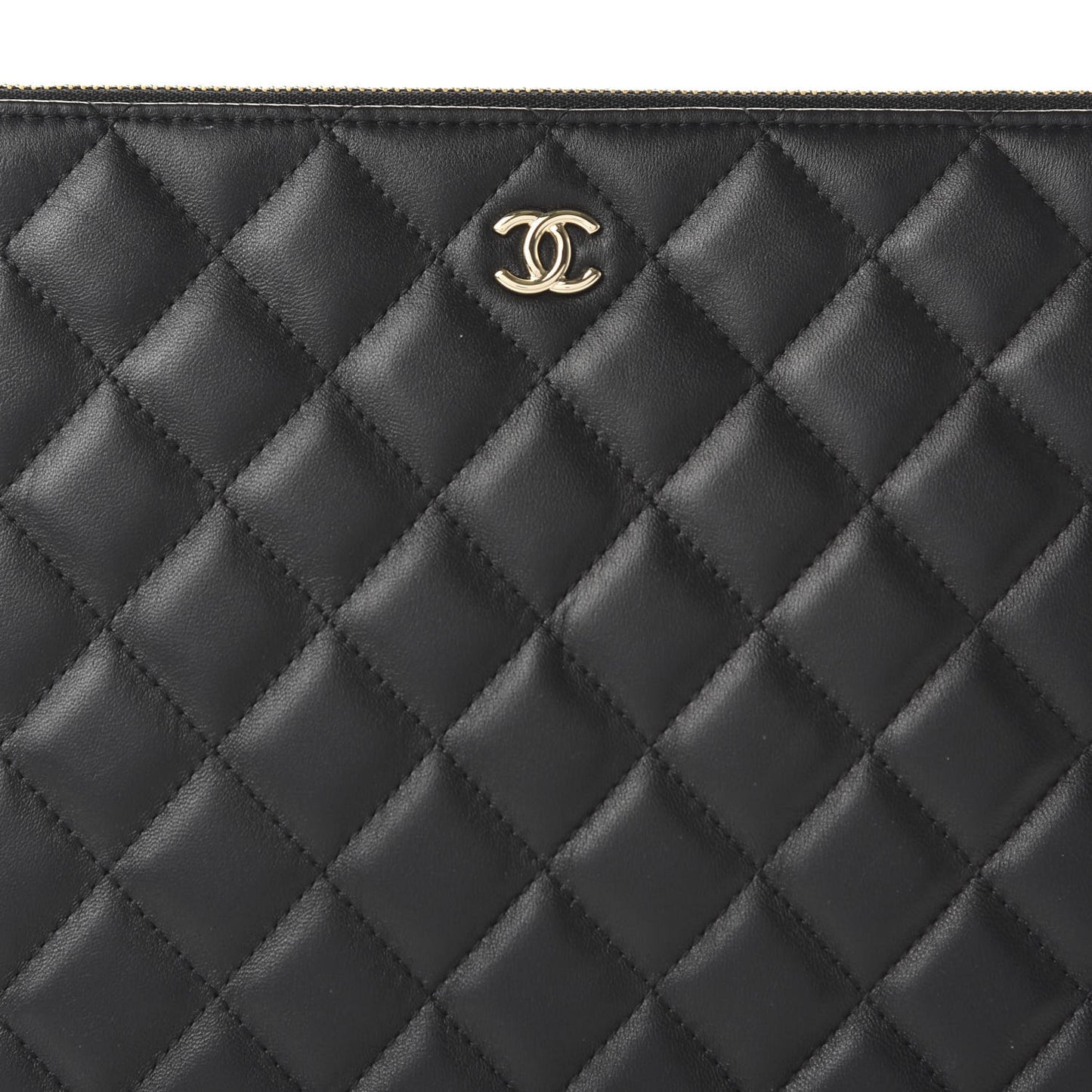 Lambskin Quilted Medium Cosmetic Case Black