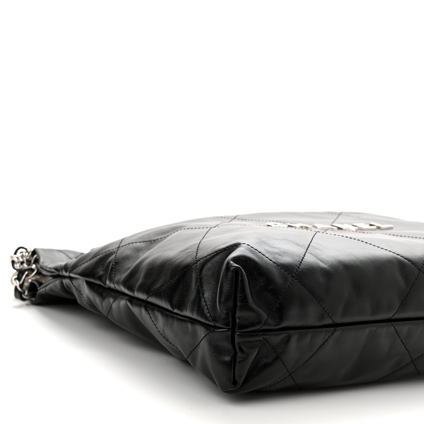 Shiny Calfskin Quilted Chanel 22 Black