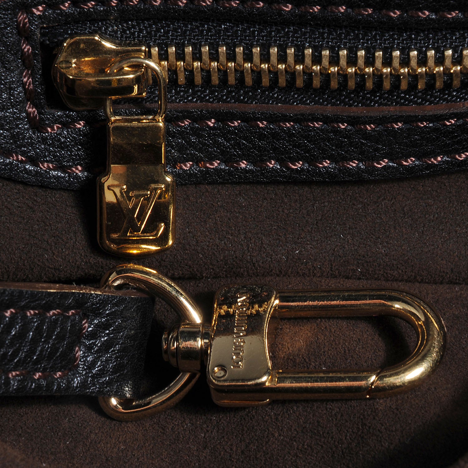 Louis Vuitton Mahina L Black 10 of 11