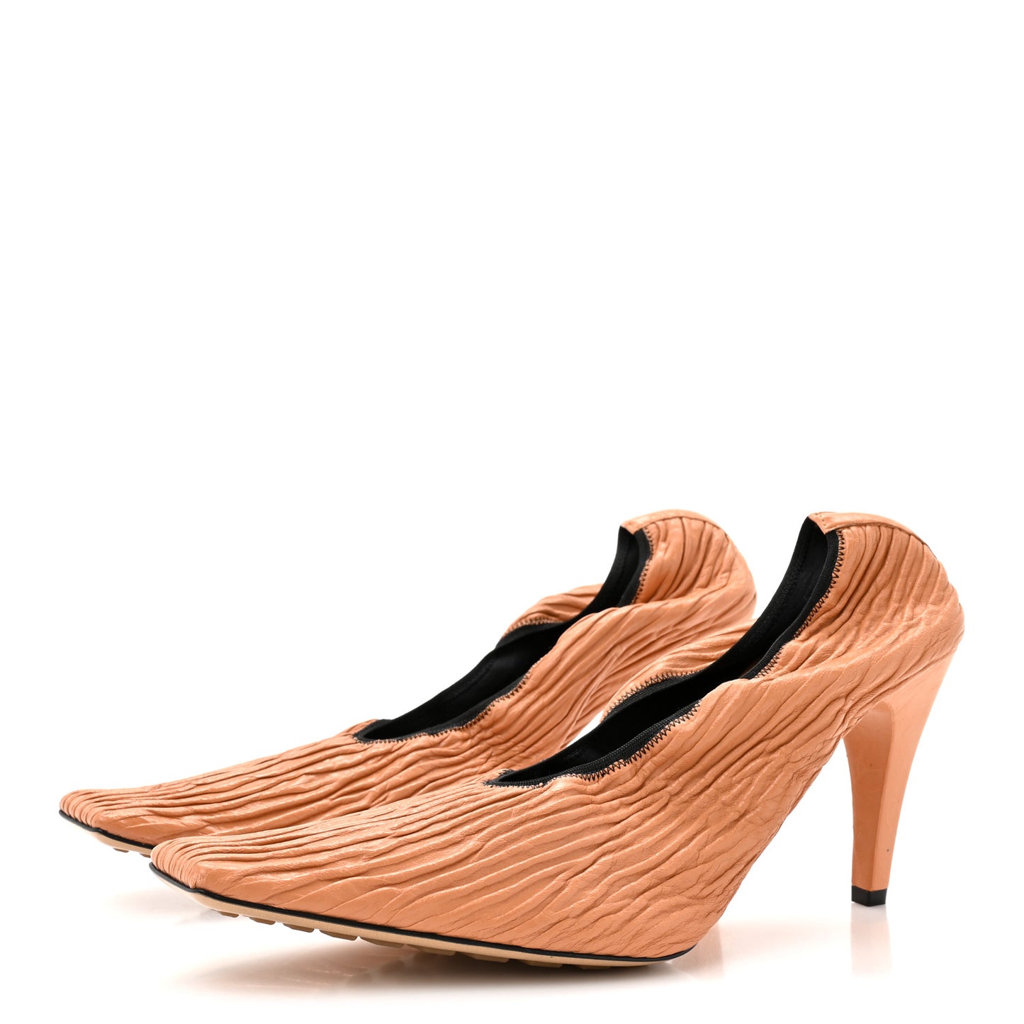 Crunch Calfskin Sharpei Pumps 39 Manolo