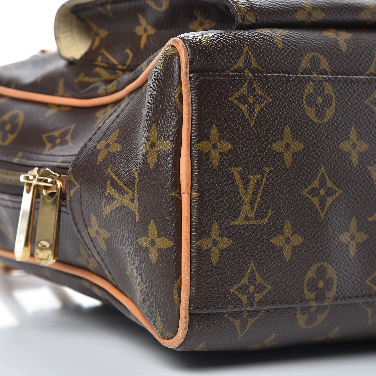 Monogram Manhattan GM
