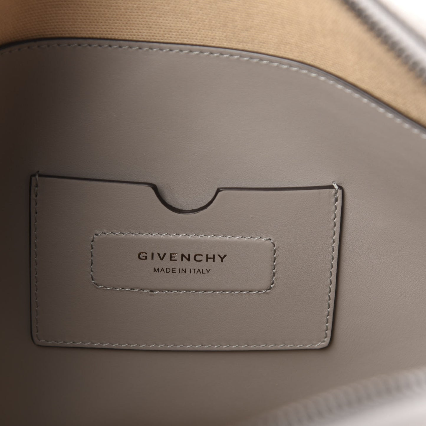 Soft Calfskin Medium Soft Antigona Pearl Grey