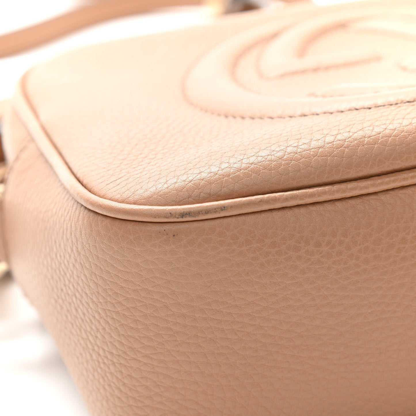 Pebbled Calfskin Small Soho Disco Bag Camelia