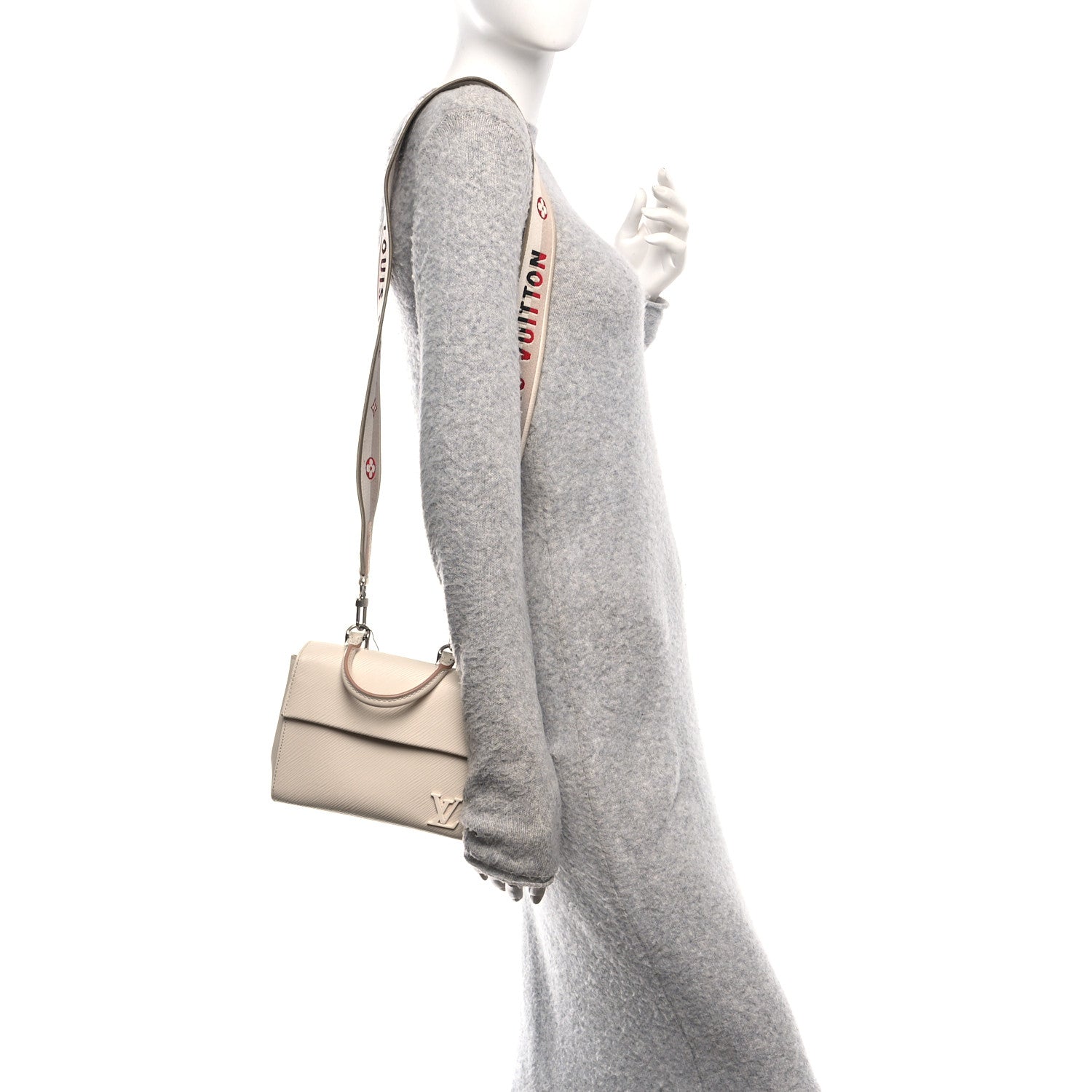 Louis Vuitton Epi Cluny Mini Quartz 2 of 11