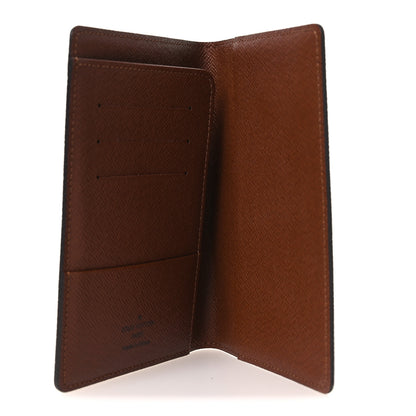 Louis Vuitton Monogram Passport Cover 5 of 6