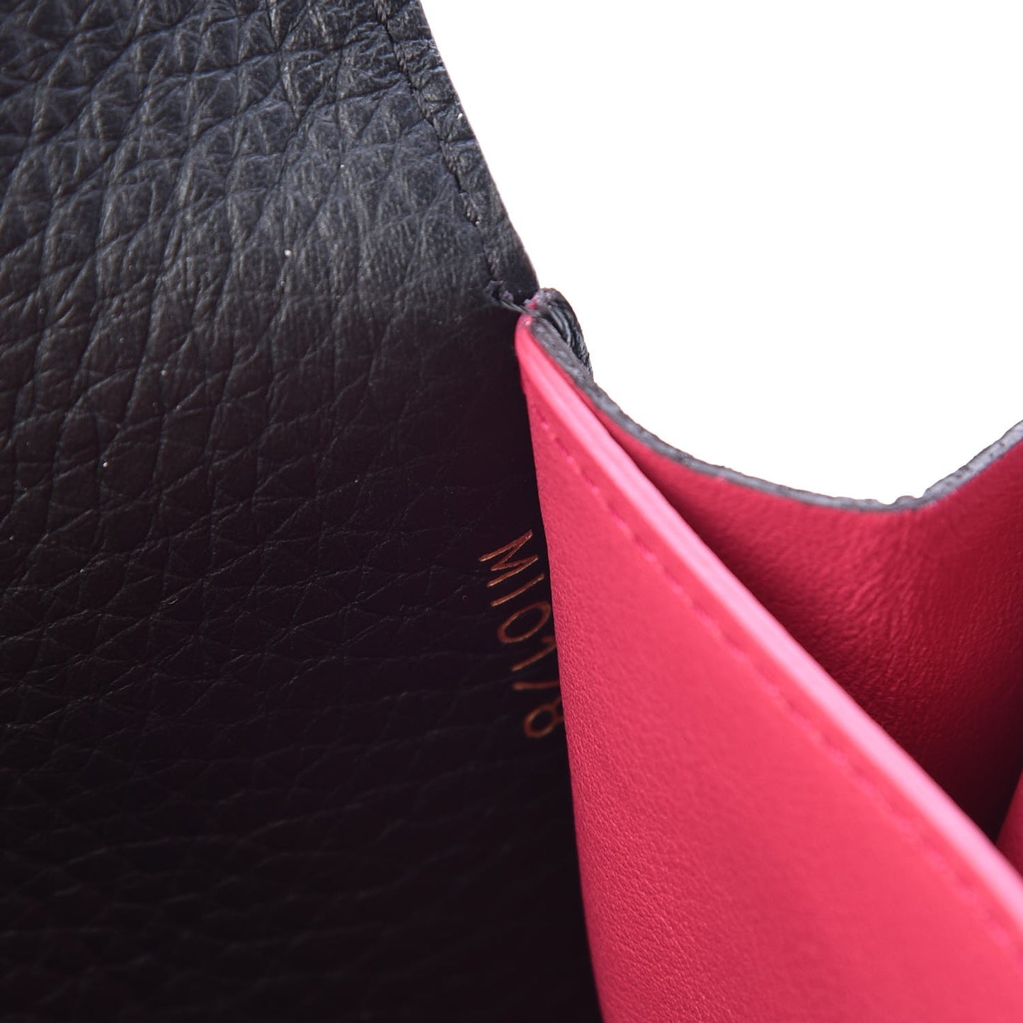 Taurillon Capucines Wallet Black