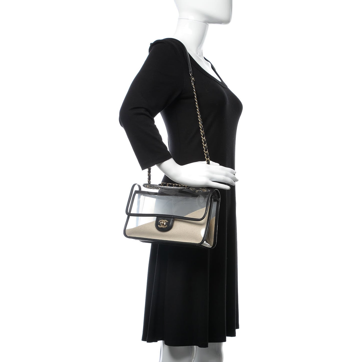 Lambskin PVC Medium Coco Sand Flap Black