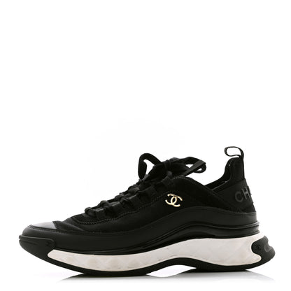 Chanel Velvet Calfskin Mixed Fibers CC Sneakers 40 Black 1 of 9