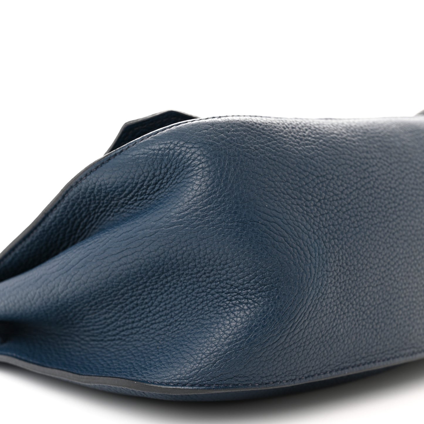 Taurillon Clemence Jypsiere 28 Bleu de Prusse