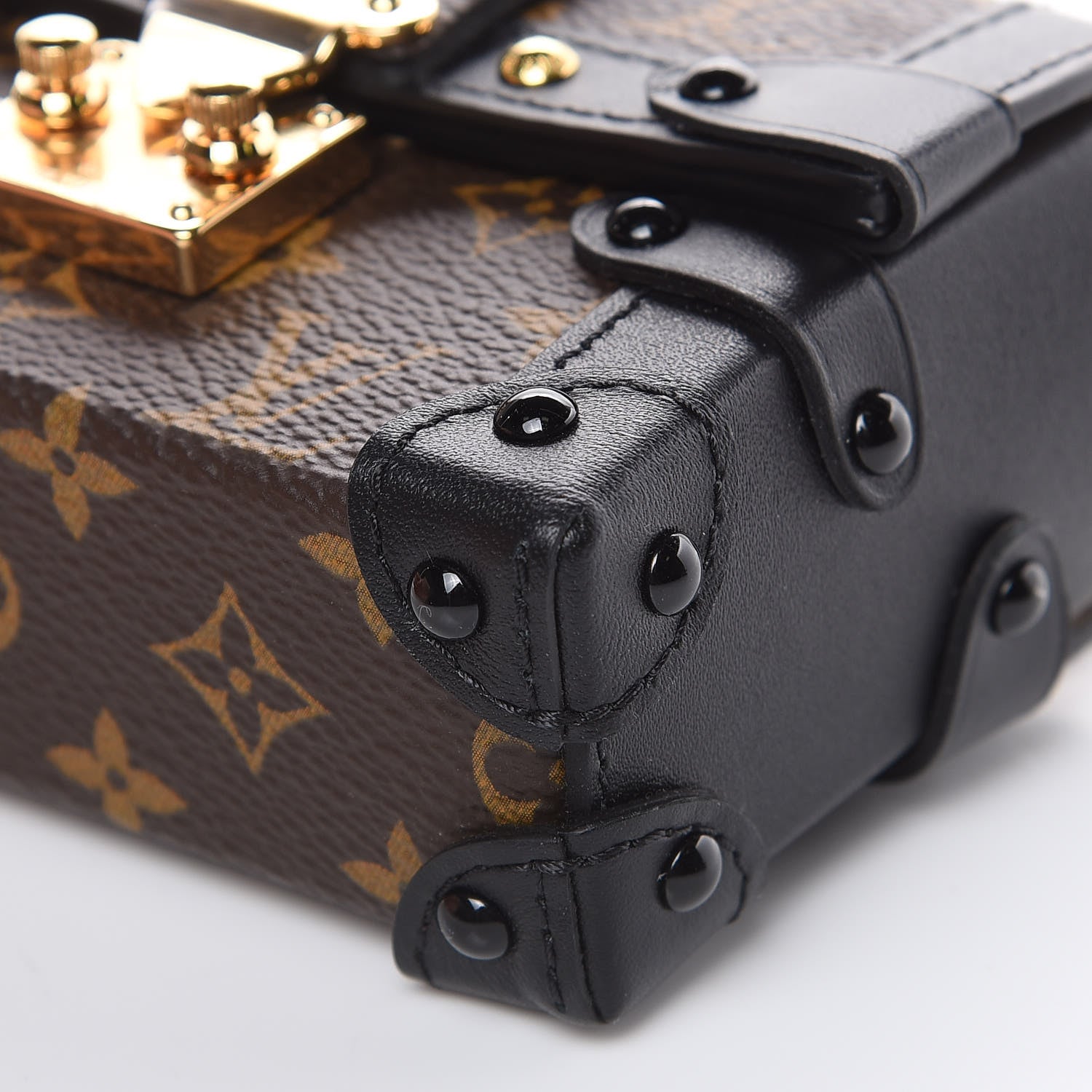 Louis Vuitton Monogram Essential Trunk NM Black 8 of 8