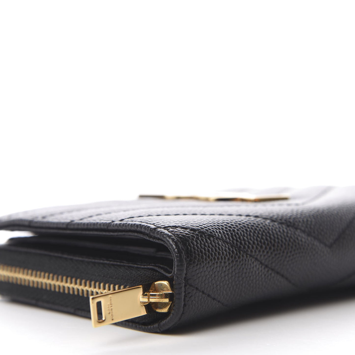 Grain De Poudre Matelasse Chevron Monogram Compact Zip Around Wallet Black