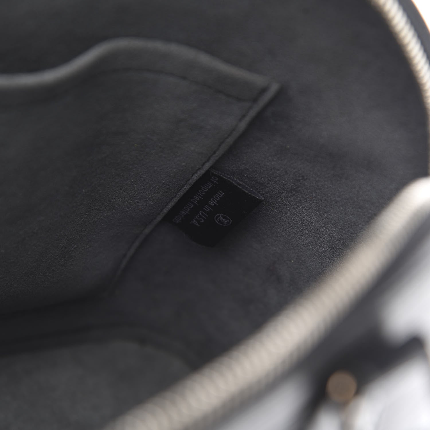 Louis Vuitton Epi Alma PM Black 6 of 18